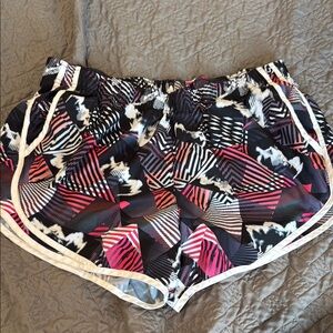 Calvin Klein Women's Patterned Shorts